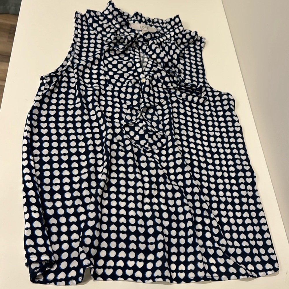 Sleeveless top